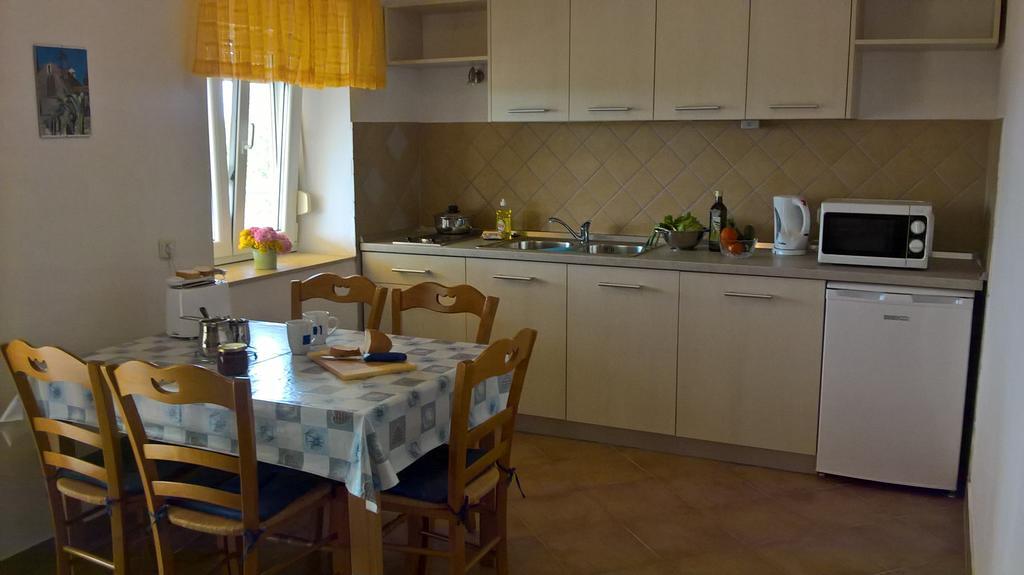 Apartments Krusvina ルン エクステリア 写真
