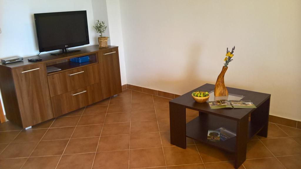 Apartments Krusvina ルン エクステリア 写真