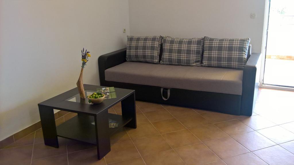 Apartments Krusvina ルン エクステリア 写真